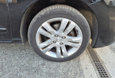 Peugeot 5008 I PHASE 2 1.6 HDi 115CV ALLURE * TOIT PANORAMIQUE * ATTELAGE * 7 PLACES * FULL OPTIONS