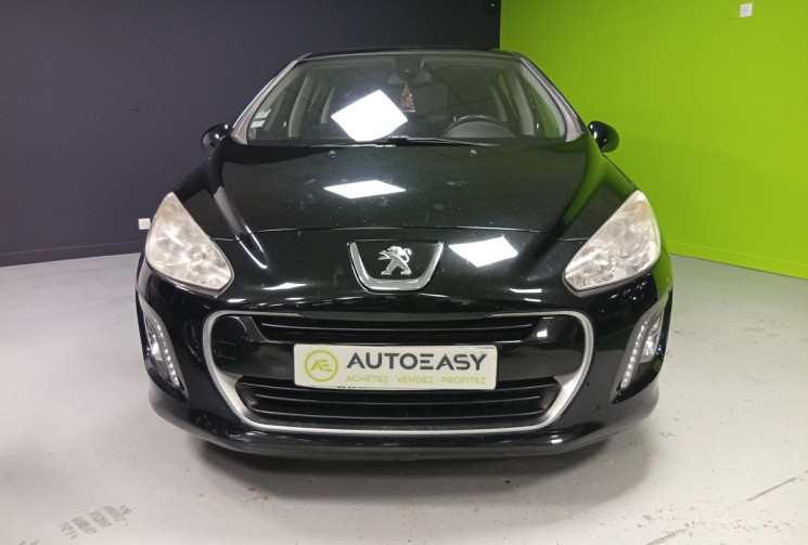 Peugeot 308 1.6 l  112 cv PREMIUM (Toit panoramique)