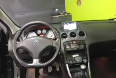 Peugeot 308 1.6 l  112 cv PREMIUM (Toit panoramique)