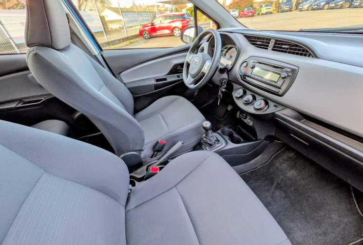 Toyota Yaris 3 PHASE 2 1.0 VVTI 69 TENDANCE / CHAINE DE DISTRIBUTION / 97807 KM / GARANTIE 12 MOIS
