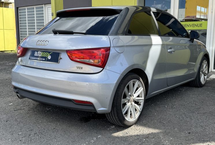 Audi A1 SPORTBACK I Phase 2 3 Portes 1.4 TDI 12V S-Tronic AMBITION LUXE 90 cv Boîte automatique