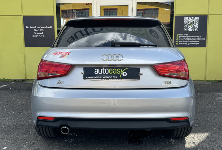 Audi A1 SPORTBACK I Phase 2 3 Portes 1.4 TDI 12V S-Tronic AMBITION LUXE 90 cv Boîte automatique