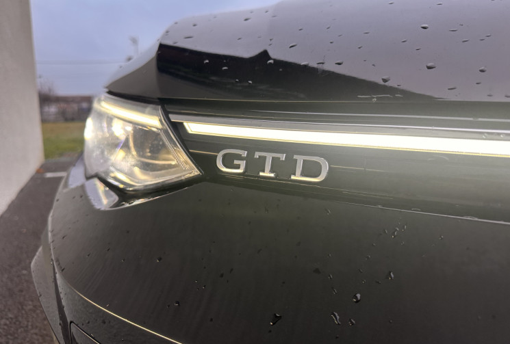 Volkswagen Golf VIII GTD 2.0 TDi BMT DSG7 200 cv Boîte auto