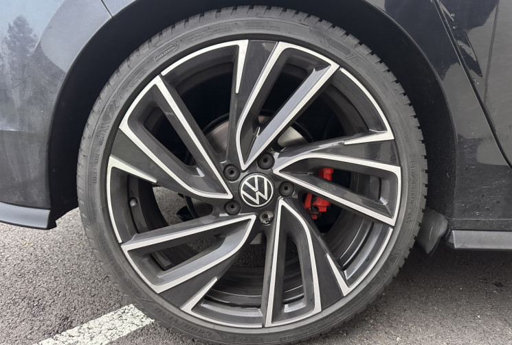 Volkswagen Golf VIII GTD 2.0 TDi BMT DSG7 200 cv Boîte auto