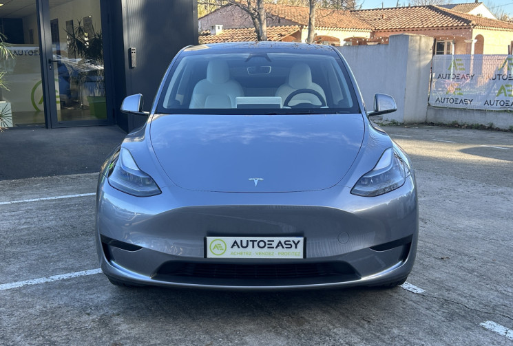 Tesla Model Y Standard 299 Propulsion 1°main / Sièges chauffants / Coffre électrique / GPS