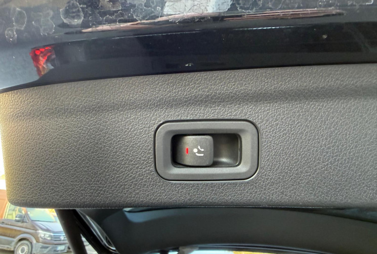 Mercedes GLE   350 E 4MATIC AMG Line Entretien Full Mercedes * Toit ouvrant / Suspension Pneumatique