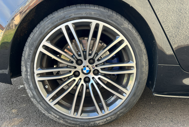 BMW Série 5 (G30) Berline 520d xDrive 2.0 d 16V Steptronic8 190 cv Boîte auto pack M