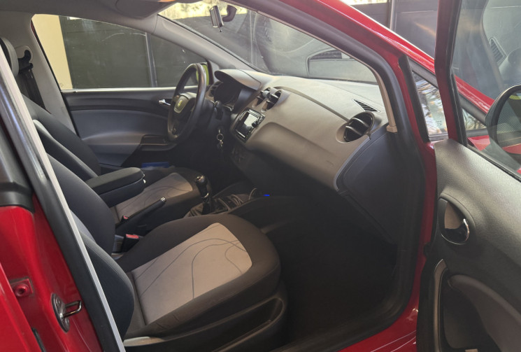 SEAT Ibiza 1.4 85 REFERENCE