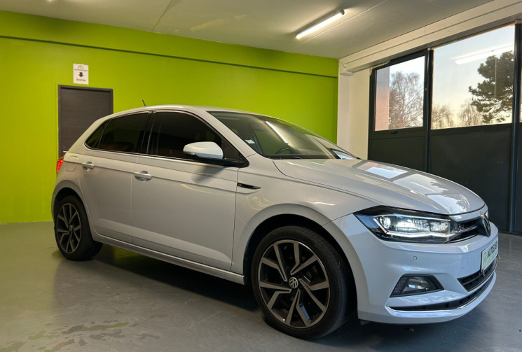 Volkswagen Polo  VI 1.6 TDI 95CH R-LINE