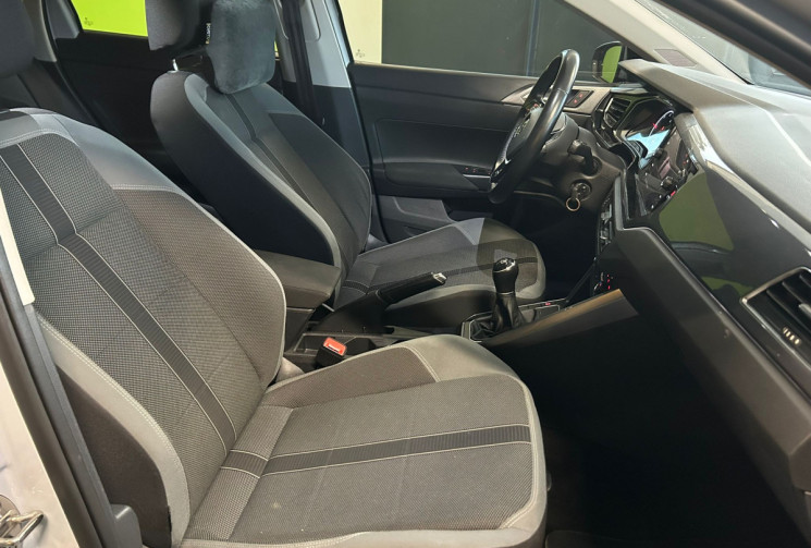 Volkswagen Polo  VI 1.6 TDI 95CH R-LINE