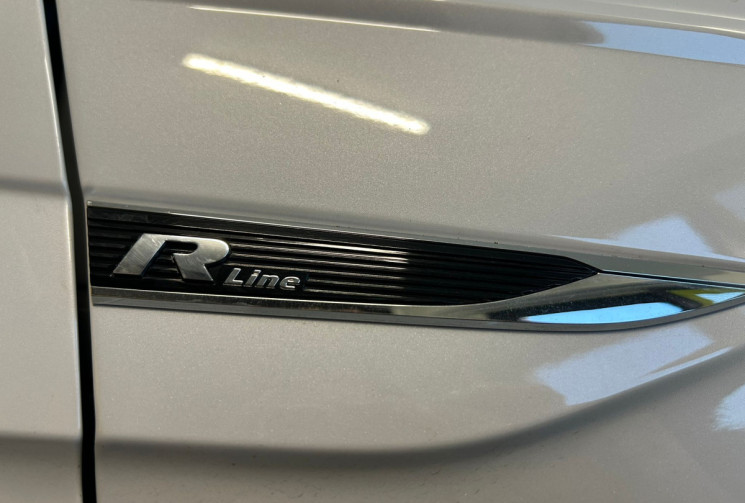 Volkswagen Polo  VI 1.6 TDI 95CH R-LINE