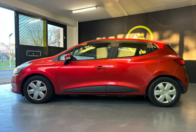 Renault Clio  IV 0.9 TCE 90CH EXPRESSION