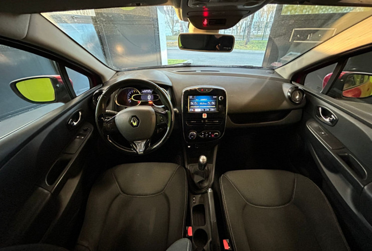 Renault Clio  IV 0.9 TCE 90CH EXPRESSION