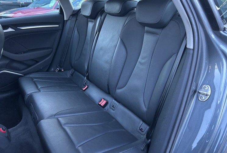 Audi A3 SPORTBACK (III) 1.8 TFSI 180 Ch AMBITION LUXE S TRONIC 7 * TOIT OUVRANT * CAMERA