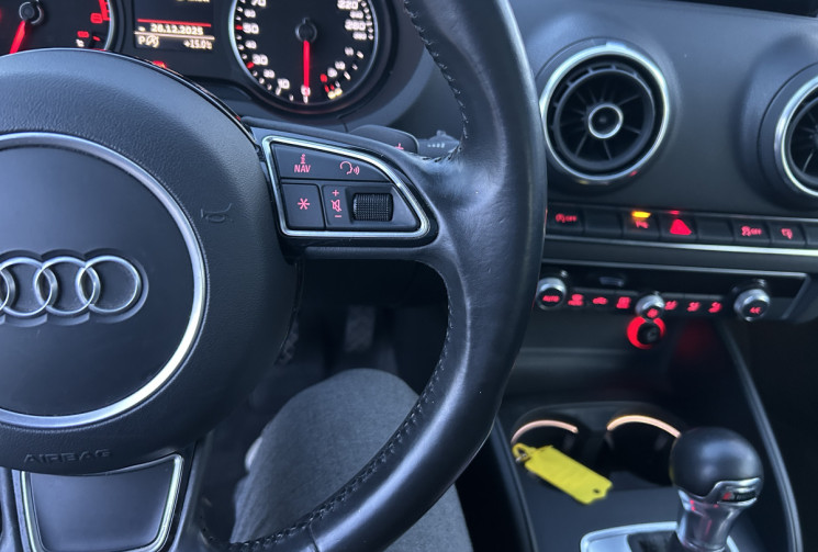 Audi A3 SPORTBACK (III) 1.8 TFSI 180 Ch AMBITION LUXE S TRONIC 7 * TOIT OUVRANT * CAMERA