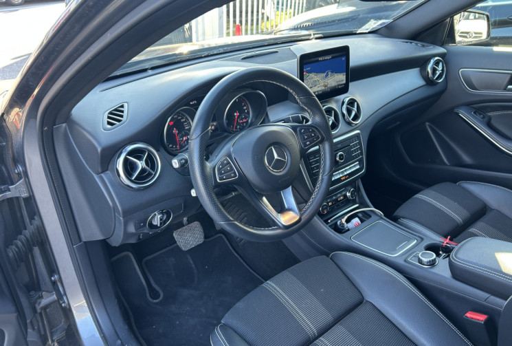 Mercedes GLA (2) 180 FASCINATION 122 Ch 7G-DCT * ORIGINE FRANCE * 1ER MAIN