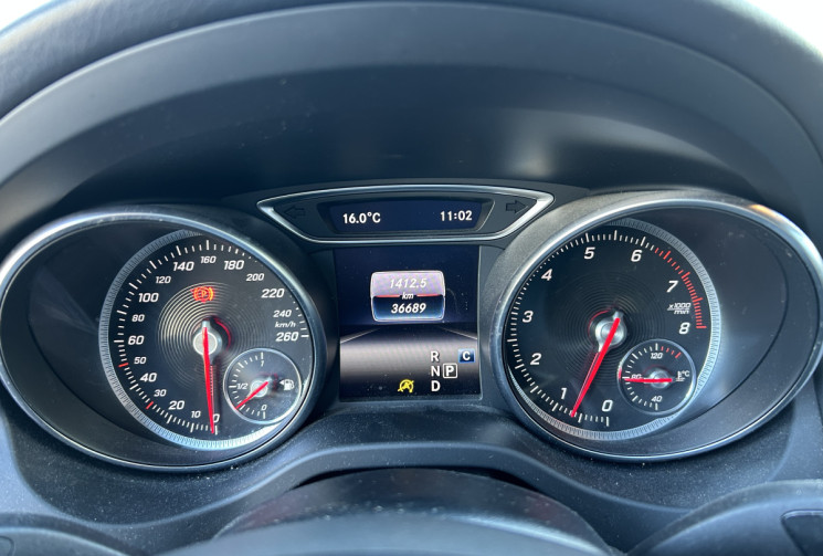 Mercedes GLA (2) 180 FASCINATION 122 Ch 7G-DCT * ORIGINE FRANCE * 1ER MAIN