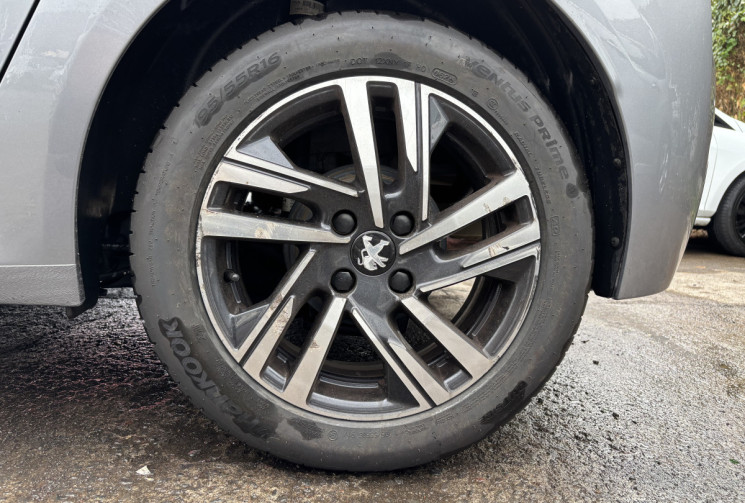 Peugeot 208 1.2 THP 100 ACTIVE PACK