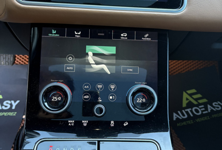 Land-Rover Range Rover Velar 2.0 D 240 R-Dynamic /Toit ouvrant panoramique/Carplay