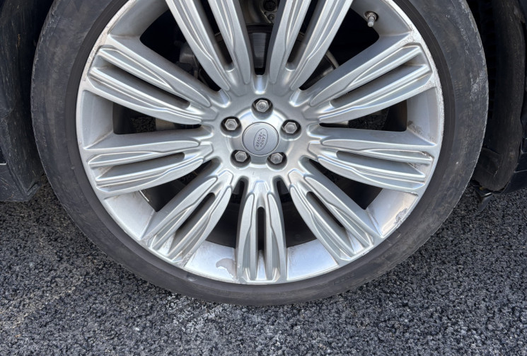 Land-Rover Range Rover Velar 2.0 D 240 R-Dynamic /Toit ouvrant panoramique/Carplay