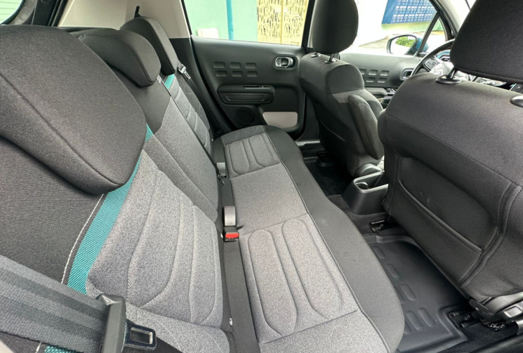 Citroën C3  1.2 PureTech 110ch S&S Shine // Carnet d'entretien // Boite manuelle