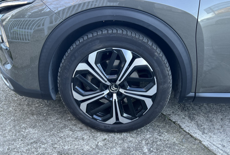 Citroën C5 X 1.6 THP 180 EAT8 Shine Pack / Moteur à Chaine / Toit Ouvrant / Carplay / 2ème Main