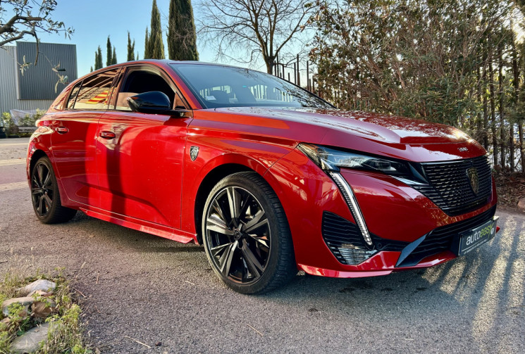 Peugeot 308 GT PACK 225cv / Super état / Révisée / Hybride rechargeable / 225 hybrid