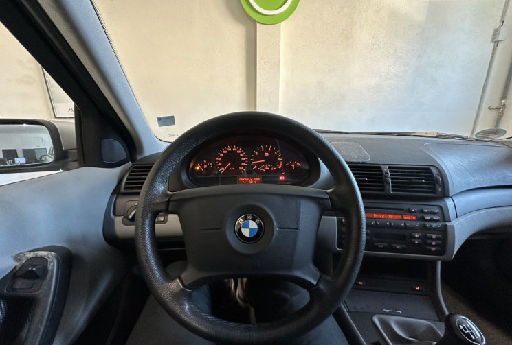 BMW Série 3 Compact II (E46) 318ti 143ch / CARNET ENTRETIEN COMPLET