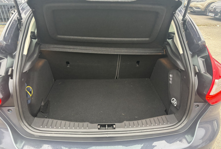 Ford Focus 1.6 TDCI / 116 CH / TITANIUM