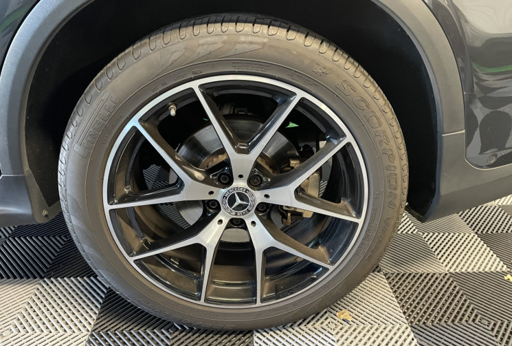 Mercedes GLC 300 d AMG Line Model 2020 245ch 4Matic 9G-Tronic  Toit ouvrant Véhicule Français 