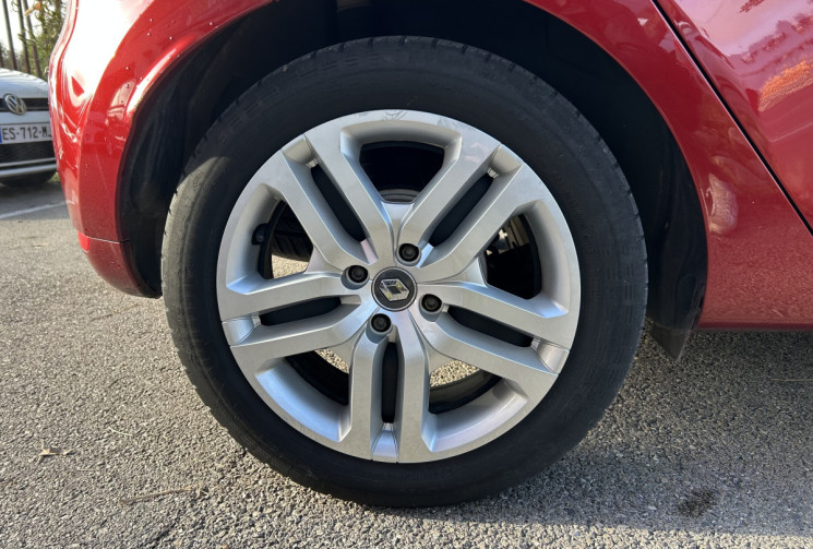 Renault Clio IV 4 ph2 / Tres bon état / 90cv 0.9 TCE / 94000km