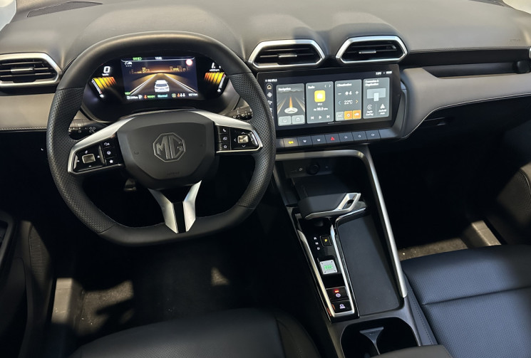 MG ZS Hybrid+ 197 ch LUXURY Garantie constructeur 7 ans ou 150 000 km