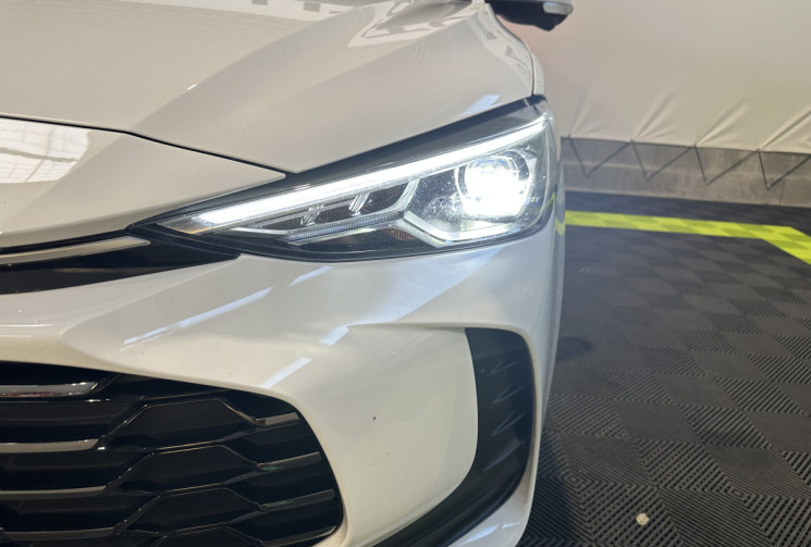 MG ZS Hybrid+ 197 ch LUXURY Garantie constructeur 7 ans ou 150 000 km