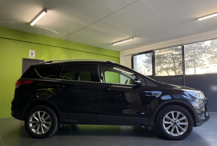 Ford Kuga 2.0 TDCI 120 S&S 4X2 TITANIUM