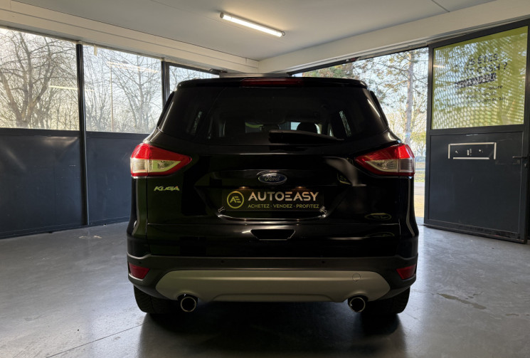 Ford Kuga 2.0 TDCI 120 S&S 4X2 TITANIUM