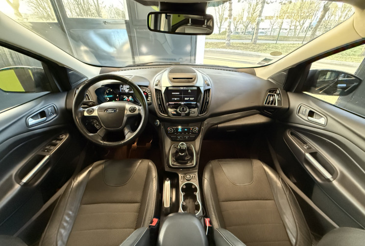 Ford Kuga 2.0 TDCI 120 S&S 4X2 TITANIUM