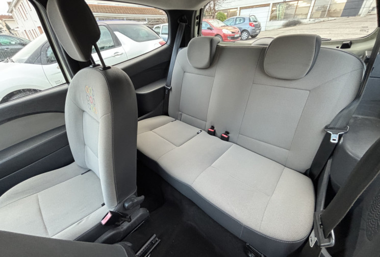 Renault Twingo 1.2 / 75 CH / ACCESS