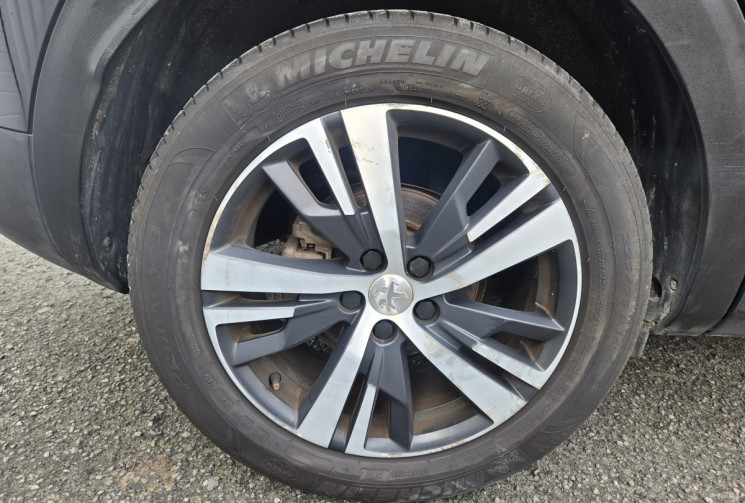 Peugeot 3008 II 1.6 BlueHDi EAT6 S&S 120 cv gt line * DISTRIBUTION NEUVE * CARPLAY * TOIT OUVRANT*  