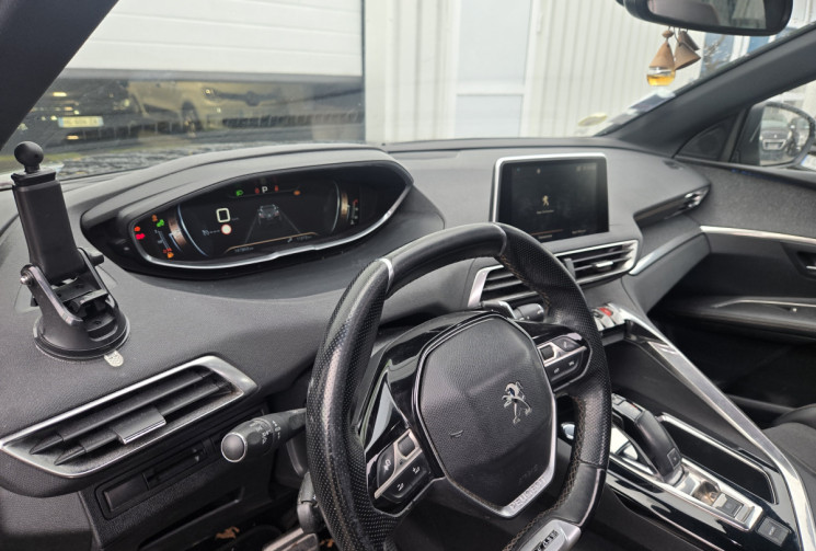 Peugeot 3008 II 1.6 BlueHDi EAT6 S&S 120 cv gt line * DISTRIBUTION NEUVE * CARPLAY * TOIT OUVRANT*  