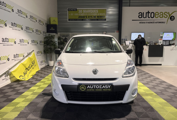 Renault Clio 1.2 16 V 75 CH / FAIBLE KILOMETRAGE / SANS CLIM