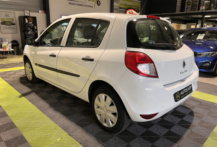 Renault Clio 1.2 16 V 75 CH / FAIBLE KILOMETRAGE / SANS CLIM