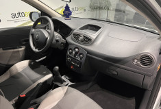 Renault Clio 1.2 16 V 75 CH / FAIBLE KILOMETRAGE / SANS CLIM