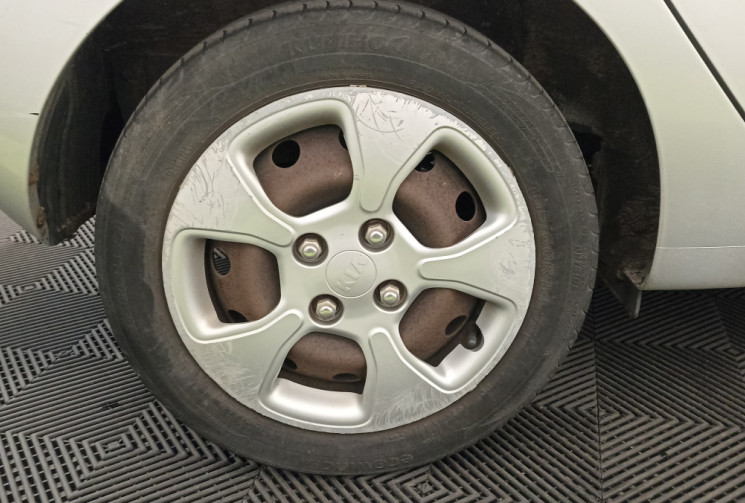 Kia Picanto 1.0 Motion 5 portes / Suivi d’entretien complet