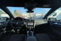Volkswagen Golf VII R / 2.0 / 300 CH 