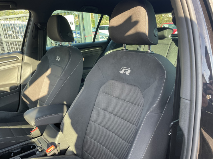 Volkswagen Golf VII R / 2.0 / 300 CH 