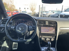 Volkswagen Golf VII R / 2.0 / 300 CH 