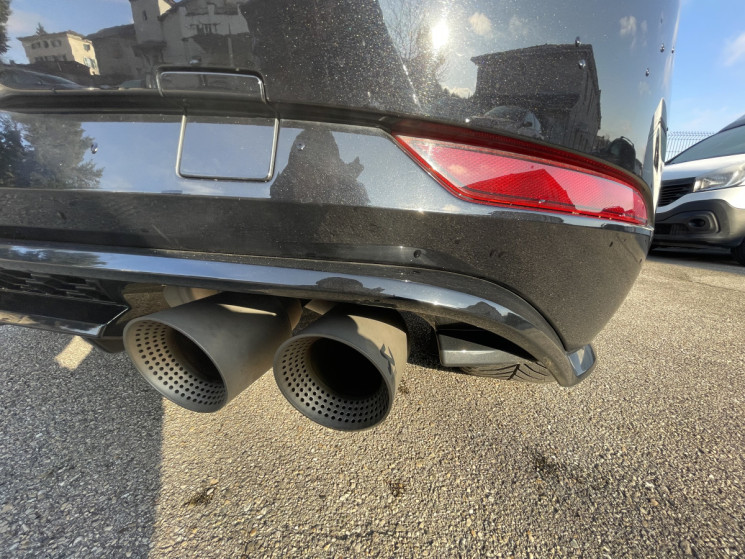 Volkswagen Golf VII R / 2.0 / 300 CH 