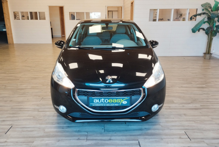 Peugeot 208 1.2 VTi Street 5p 82ch