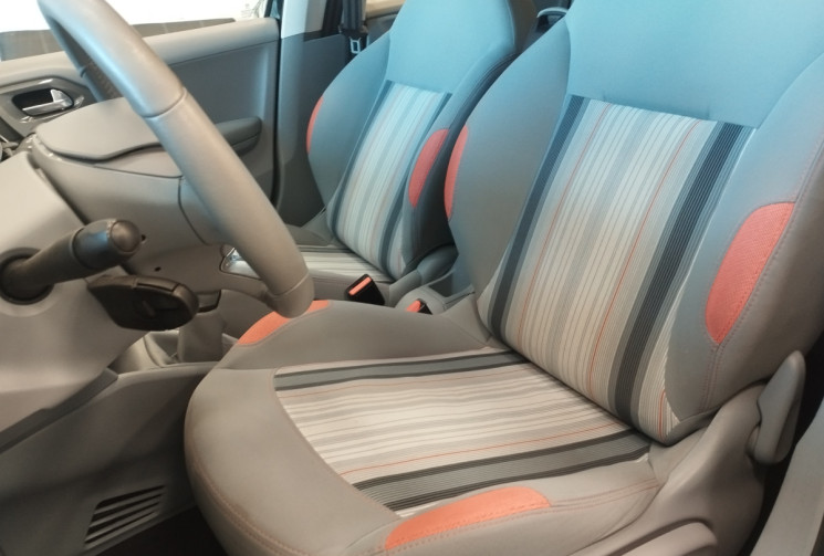 Peugeot 208 1.2 VTi Street 5p 82ch