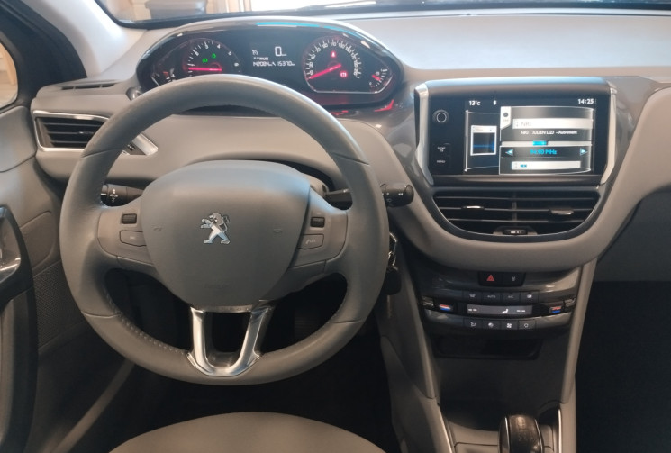 Peugeot 208 1.2 VTi Street 5p 82ch